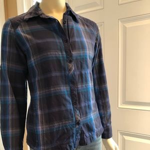 Columbia Button Down Blouse with hidden pockets